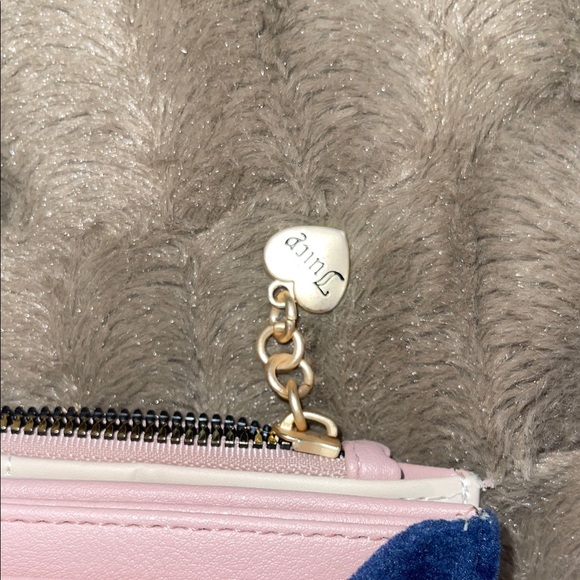 Juicy Couture Navy and Pink Wallet - Picture 11 of 11